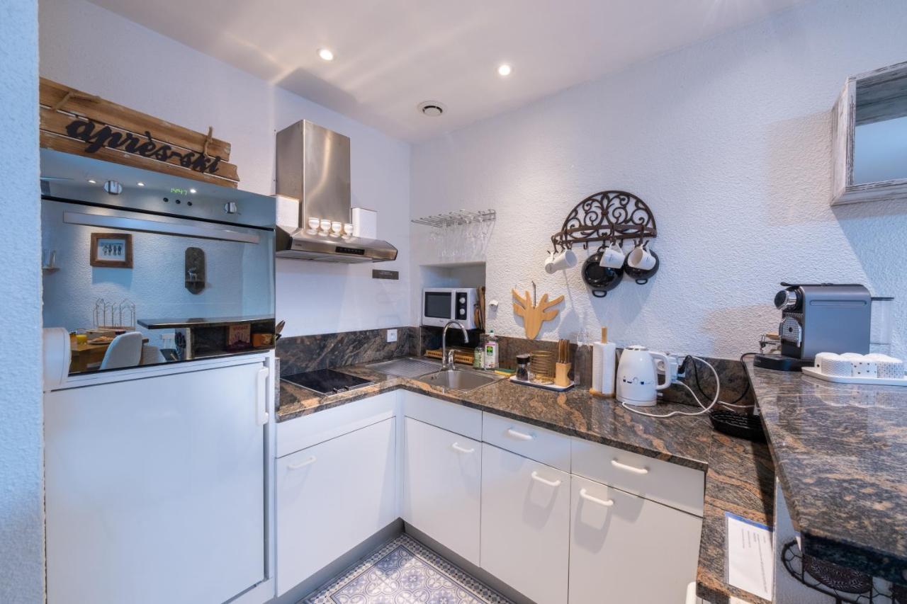 Un Cottage Alpin Chaleureux Dans Le Coeur D Annecy Avec 2 Velos Exteriör bild